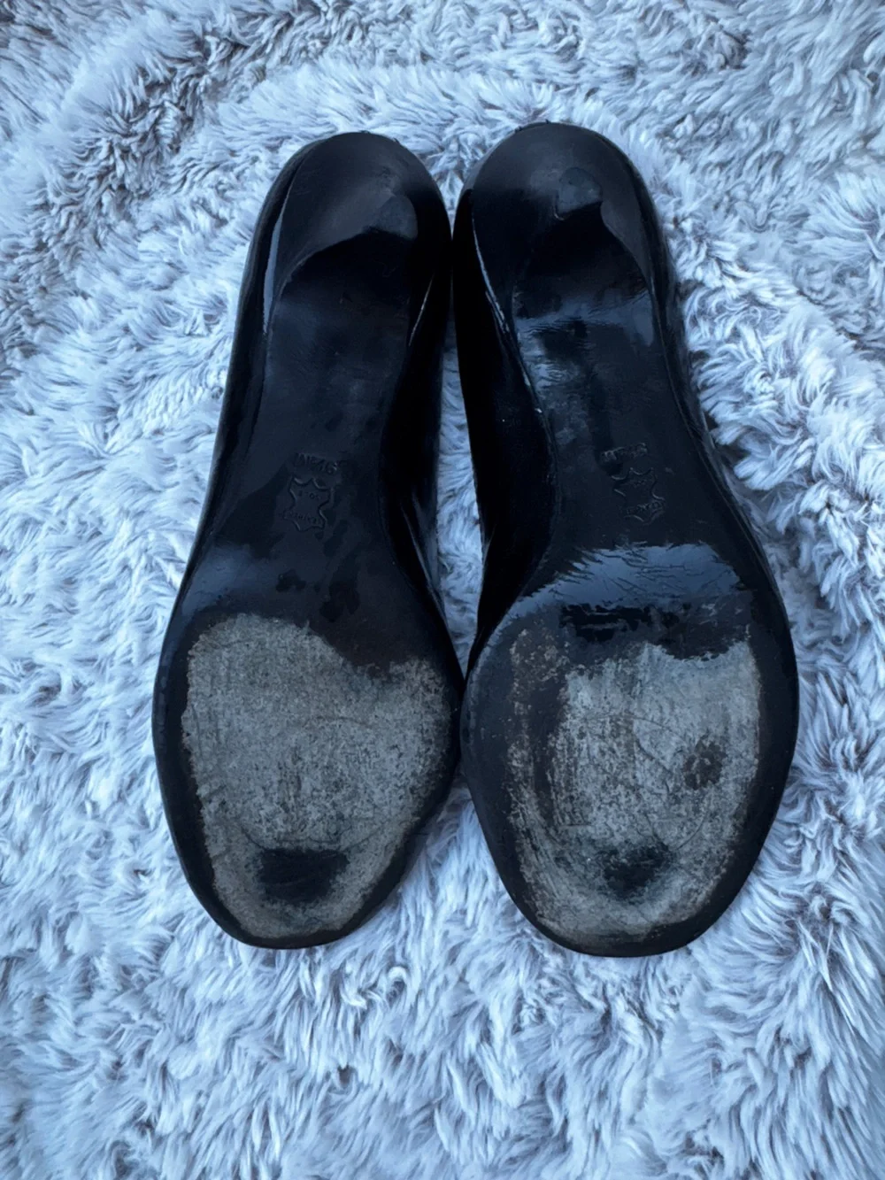 Tory Burch Black Patent Leather Logo Heels with Gold Emblem